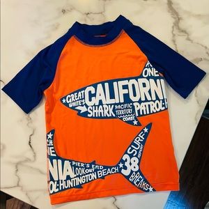 Place Sports Rash Guard!